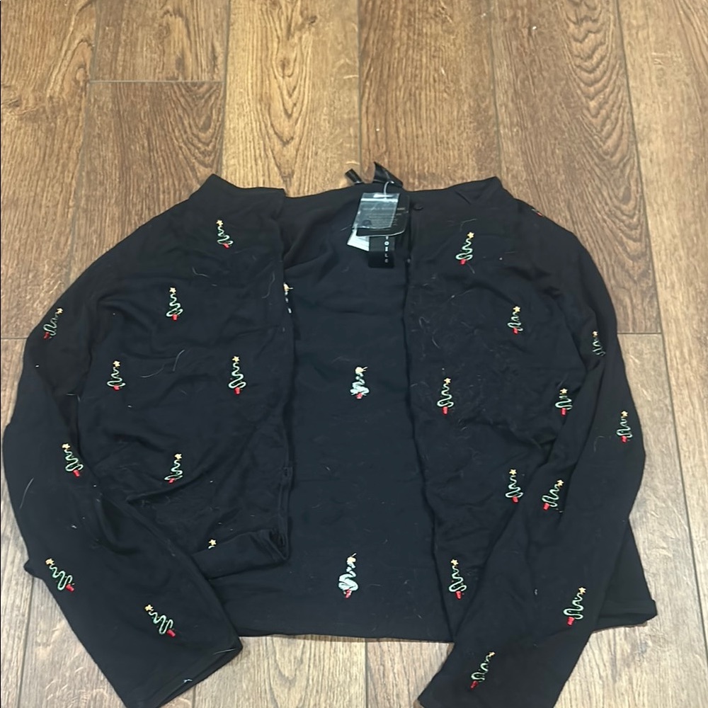 Elegant Black Embroidered Blazer